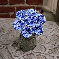 Blue and White Coral Disk Chinoiserie Currier Ives glass flower headpins, tiny small mini glass flowers on wire individual crafted lampwork