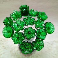 Kelly Green (medium) Irish glass flowers; small tiny mini glass flowers on wire; handcrafted lampwork, jewelry, mixed media, wedding, gifts