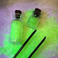 TINY Bottle Uranium UV Glass Chips in Jar Uranium Green Blue Yellow Red FireAmber, Mixed. 365nm, 395nm - great gift for uranium collection