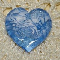 Glass Heart UV Blue Glow in 395uv; Large Heart 1.1/16" (31mm) blue glow glass with white swirls; wirewrapping, jewelry, pocket heart, gift