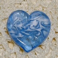Glass Heart UV Blue Glow in 395uv; Large Heart 1.1/16" (31mm) blue glow glass with white swirls; wirewrapping, jewelry, pocket heart, gift