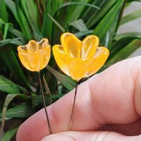 NEW Larger 20mm size! Large glass Starflower on 5in wire. Use in floral bouquet, plant pick, jewelry, gift, wedding, mixed media, plant pick
