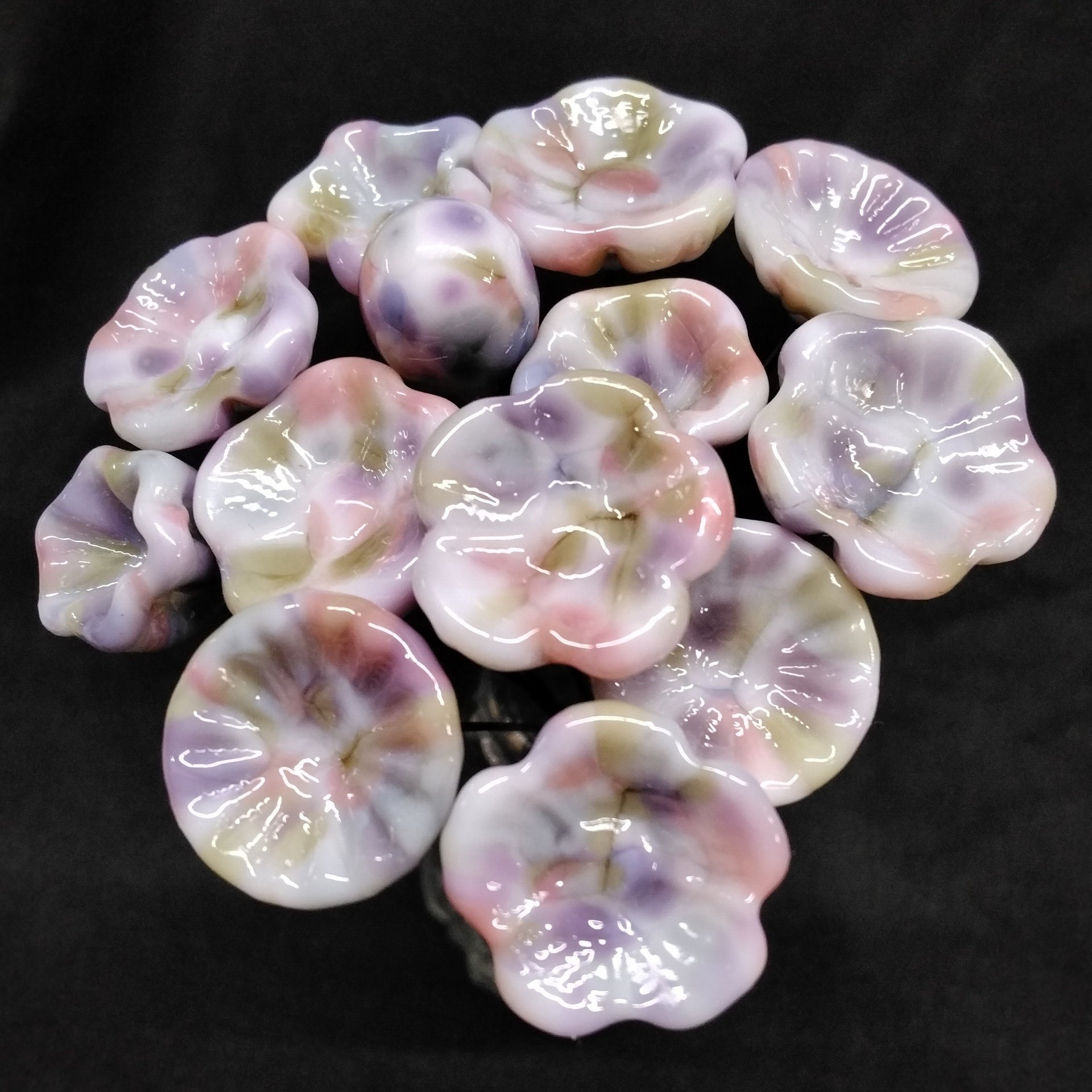 Grandma's Quilt glass flowers; tiny small mini glass flowers on wire; individually crafted lampwork; vintage, antique, nostalgic soft pastel