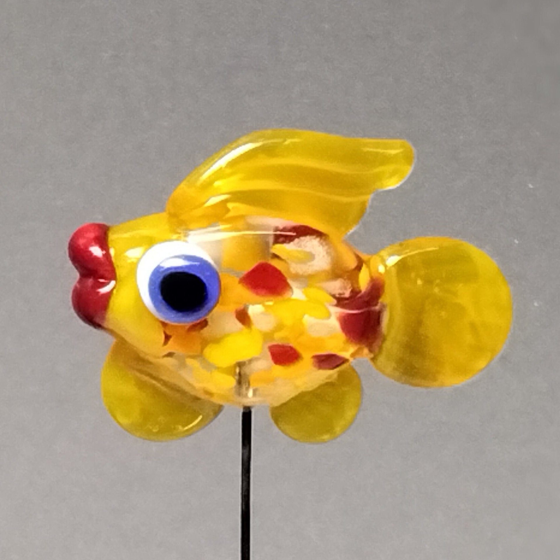 SUNSPRINKLES FISH glass miniature 5" high; small, tiny fish sculpture on wire  ~ tiny, small miniature glass sculpture