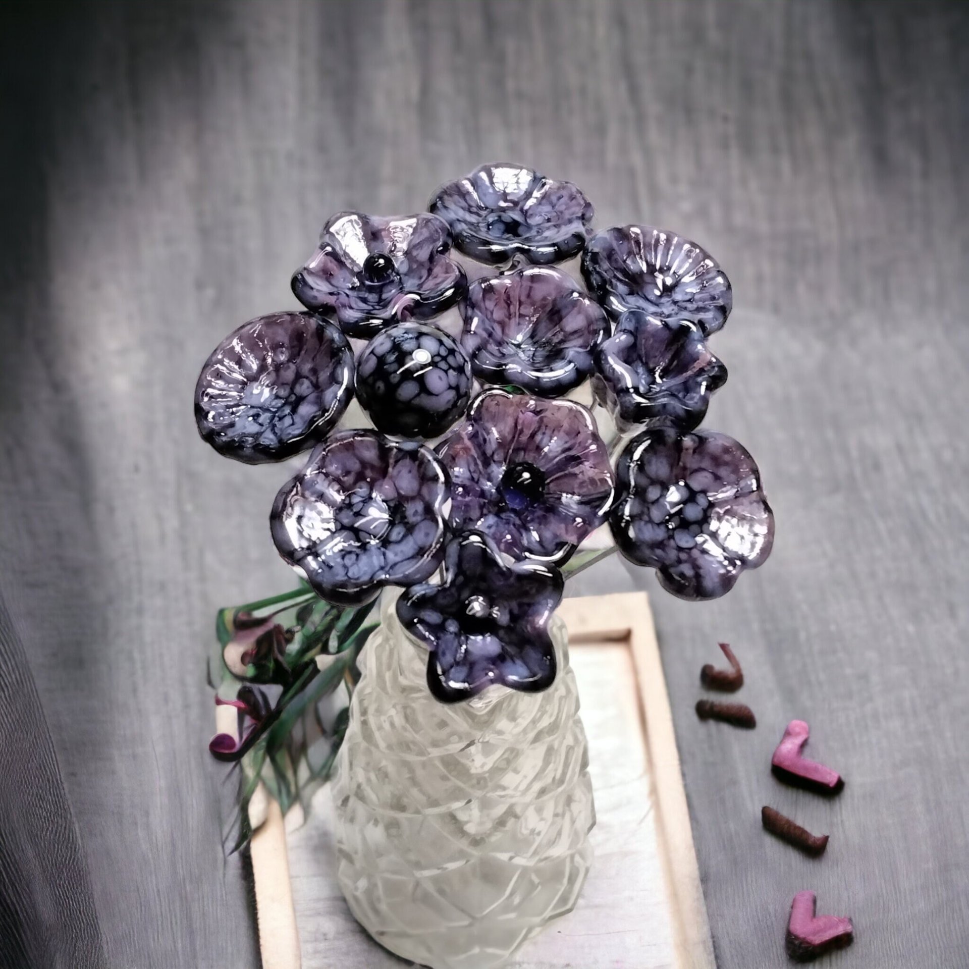 PURPLE MOTTLE JEWELTONE glass flowers; mini tiny small glass flowers on wire; handcraft lampwork, jewelry, mixed media, wedding, plant gift