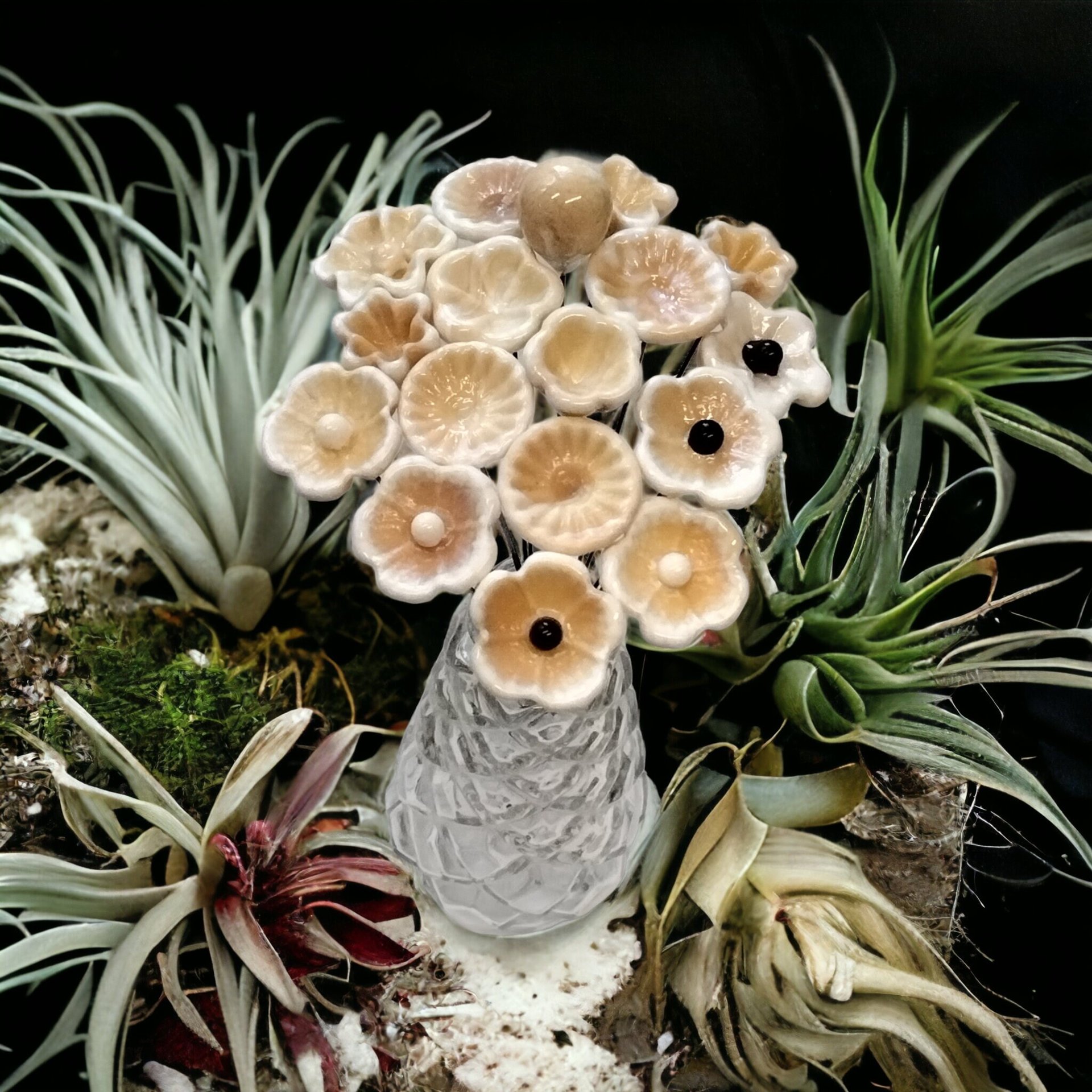 ANTIQUE DARK IVORY glass flowers, miniature tiny small glass flowers on wire; antique autumn fall, jewelry, mixed media, wedding, gifts