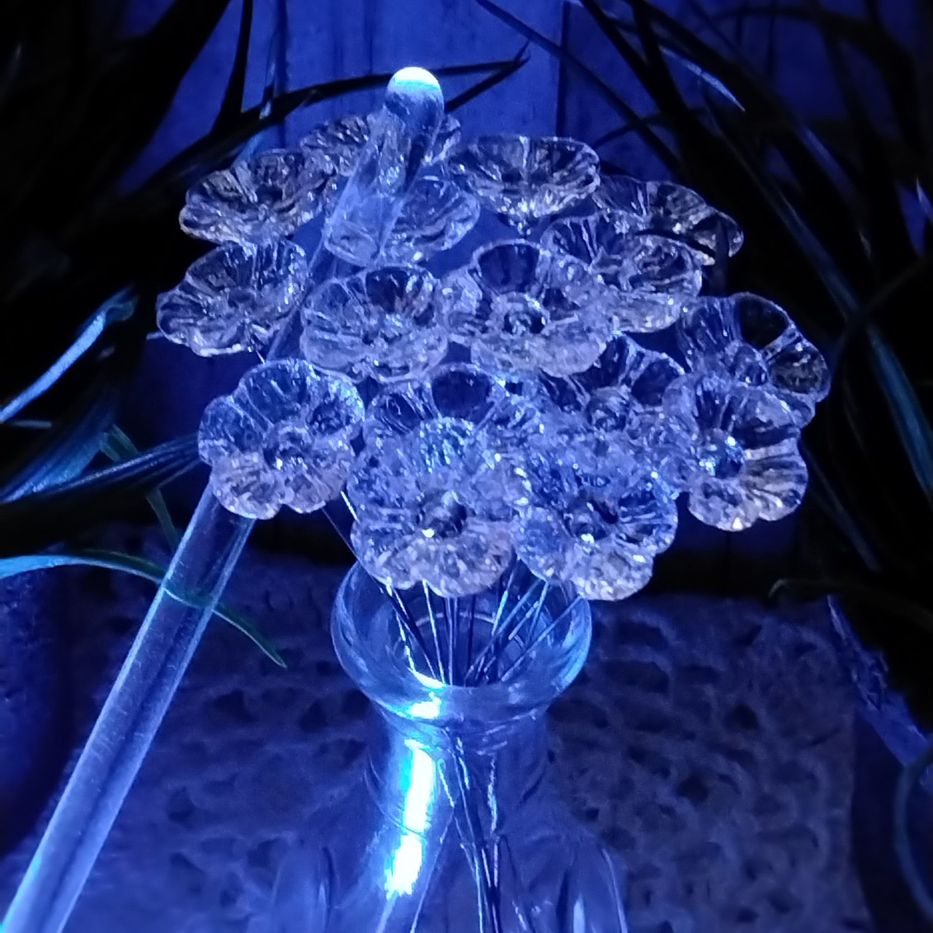 Clear Crystal Lead 365 UV reactive glass flowers; mini tiny small glass flowers on wire; soft blue glow under uv 365nm light
