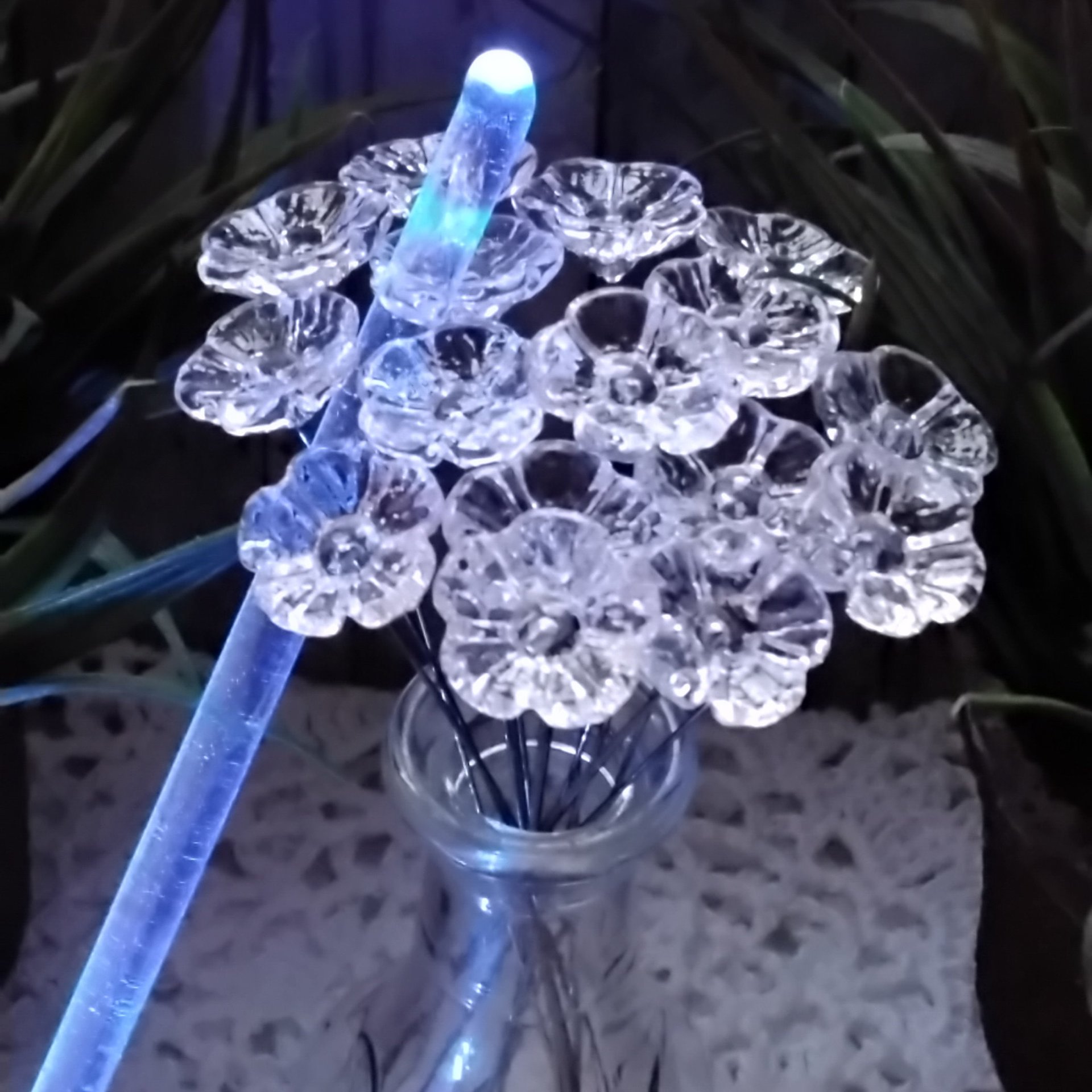 Clear Crystal Lead 365 UV reactive glass flowers; mini tiny small glass flowers on wire; soft blue glow under uv 365nm light