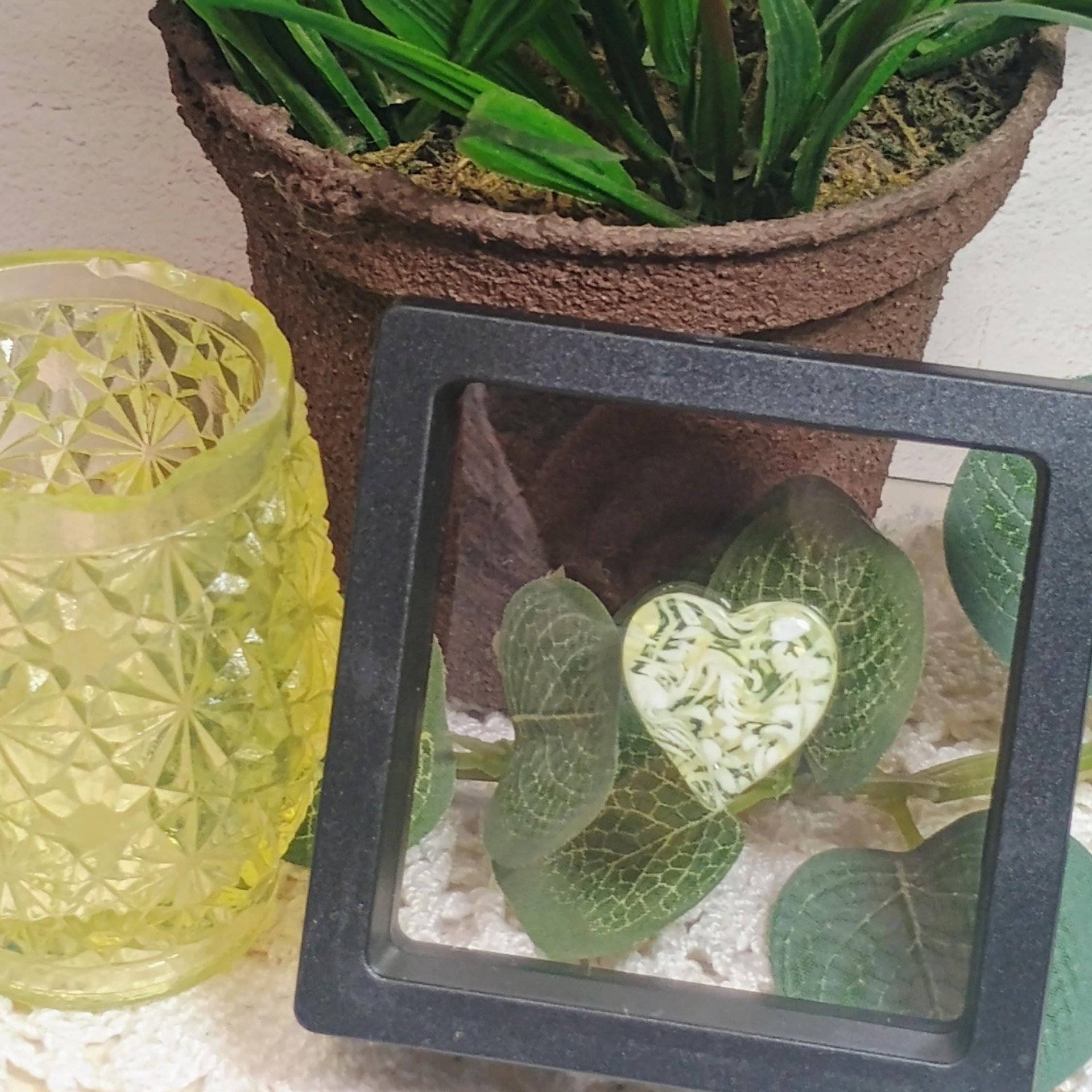 My Heart Glows! Uranium Small Heart  3/4in, vasoline glass with white swirls. lampwork pocket heart, cabachon, wire wrapping, jewelry, curio