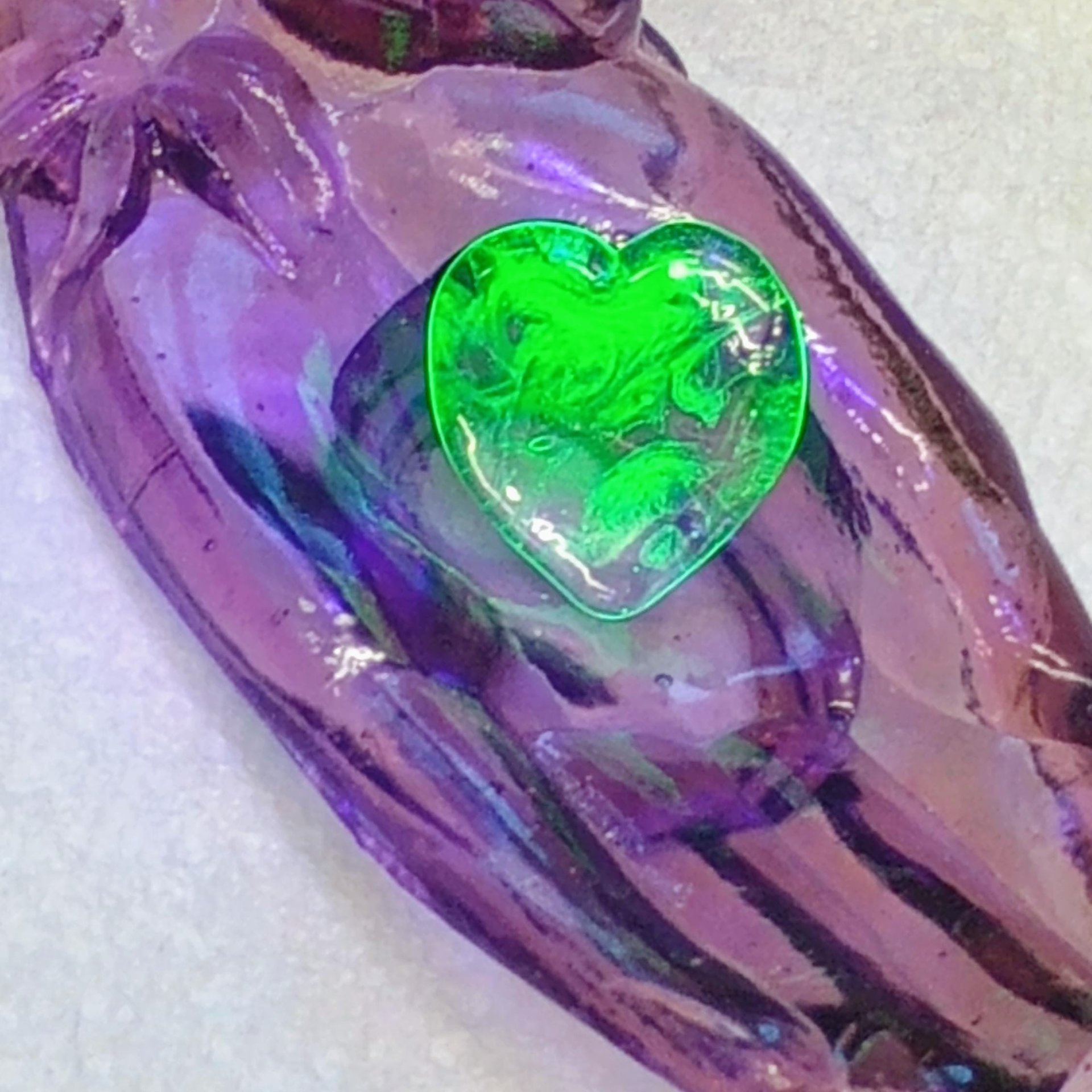 My Wispy Heart Glows! Uranium Large Heart  1" (25mm) clear glass with uranium swirls; This pocket heart is perfect for gift or curio display