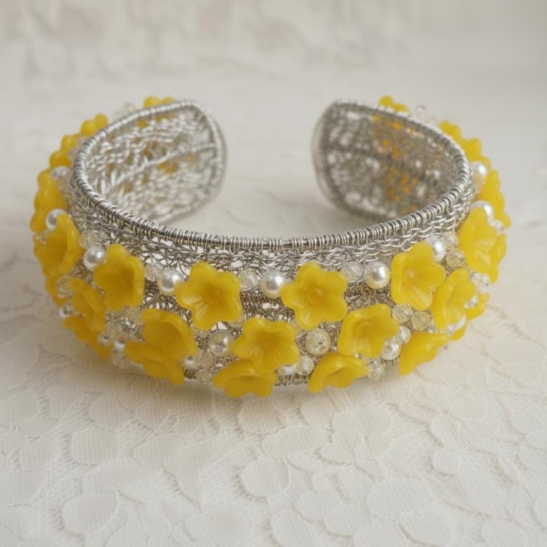 YELLOW TRANSLUCENT glass flower headpins, tiny small miniature glass flowers on wire; jewelry supply, curio, windowsill, small bouquet, gift