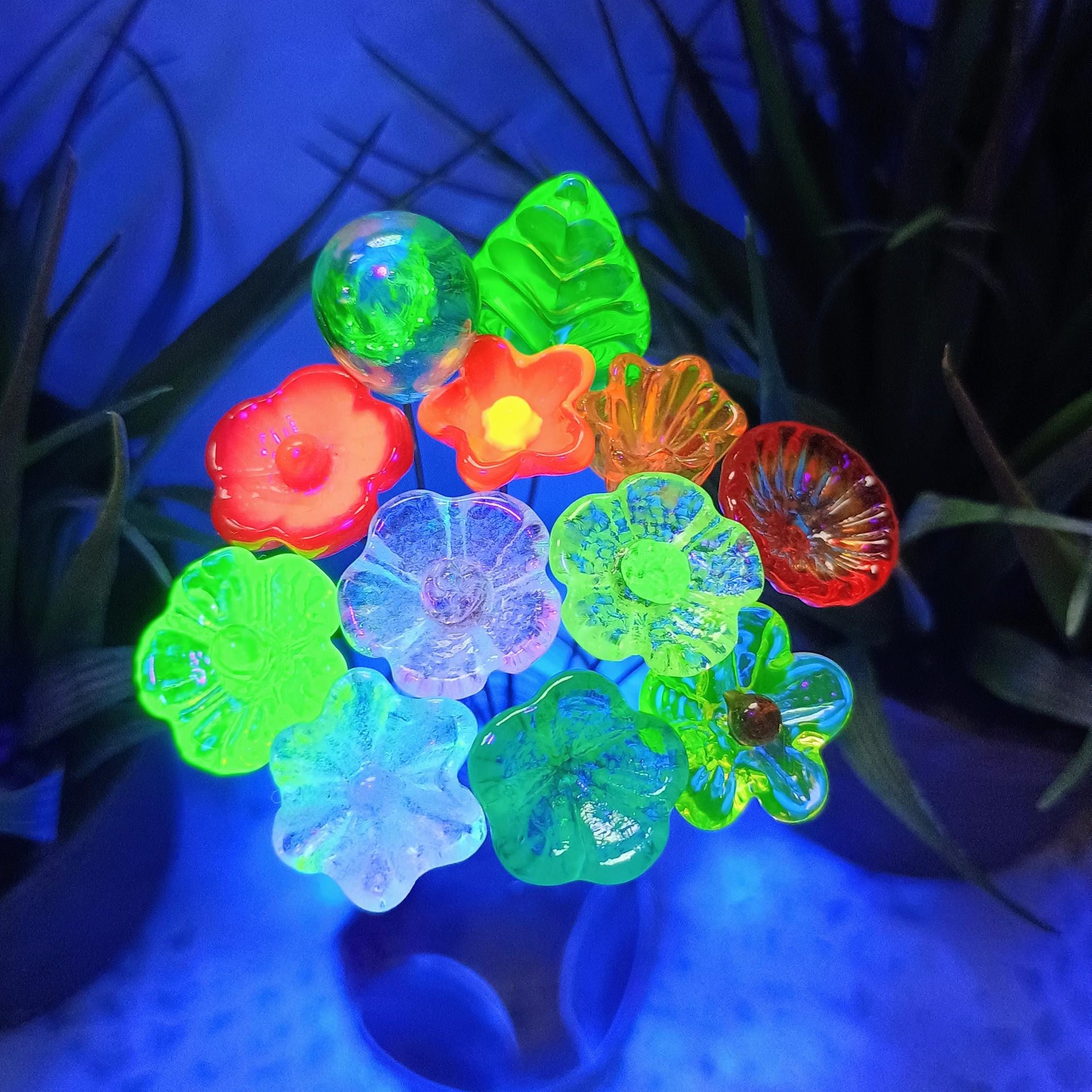 Uranium RAINBOW GLOW Bouquet multi color UV reactive mini tiny small glass flowers individually crafted lampwork colorful bouquet 395nm best