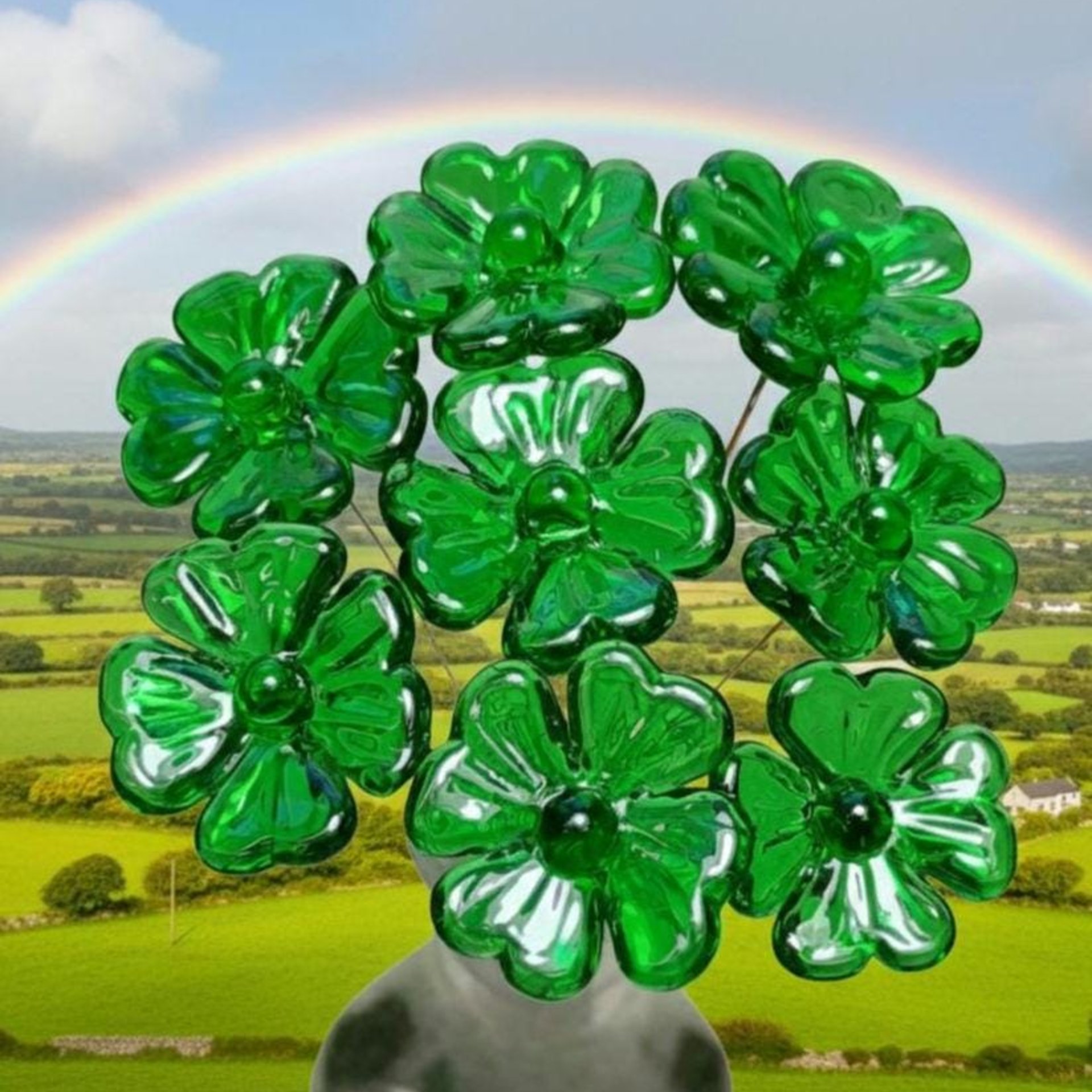 Glass 4 leaf Clover Shamrock, Luck of the Irish, kelly green handblown lampwork plant pick on 5in wire. bouquet, Irish gift, approx 3/4inch