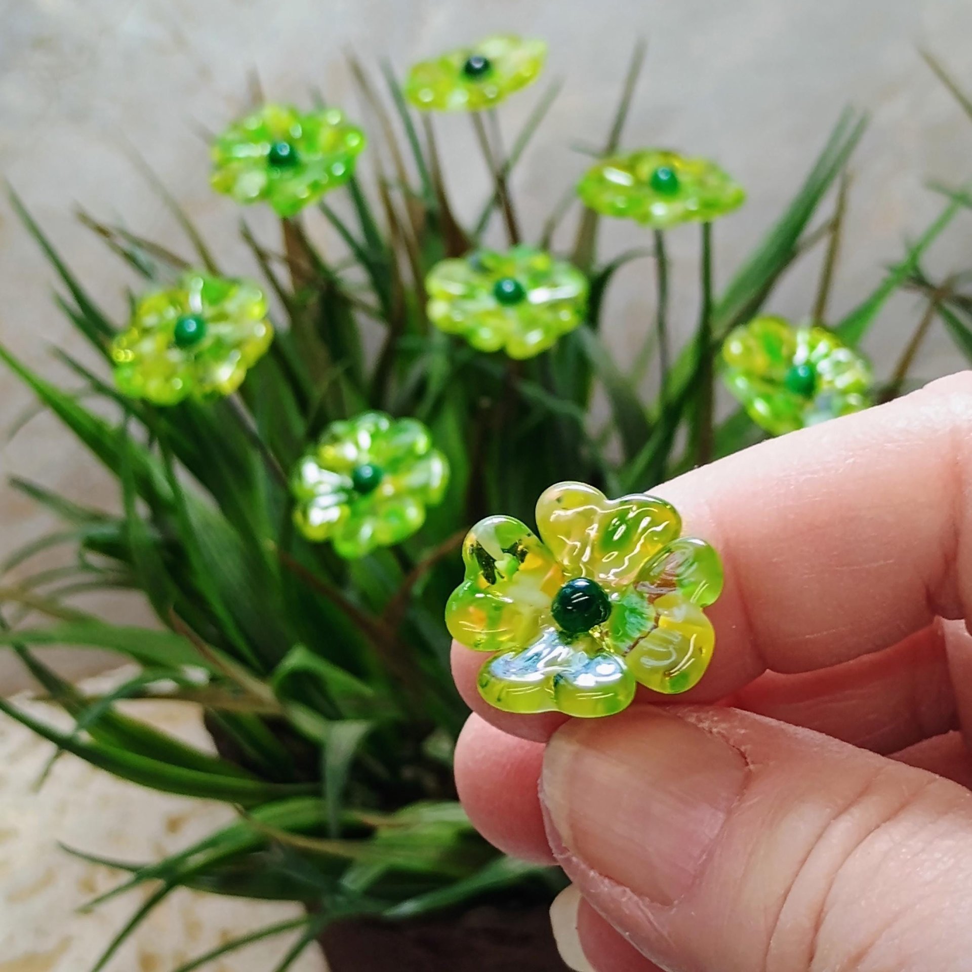 Uranium Glass 4 leaf Clover Shamrock, Luck of the Irish, mixed green handmade lampwork plant pick on 5in wire. Bouquet, Irish gift, 395nm