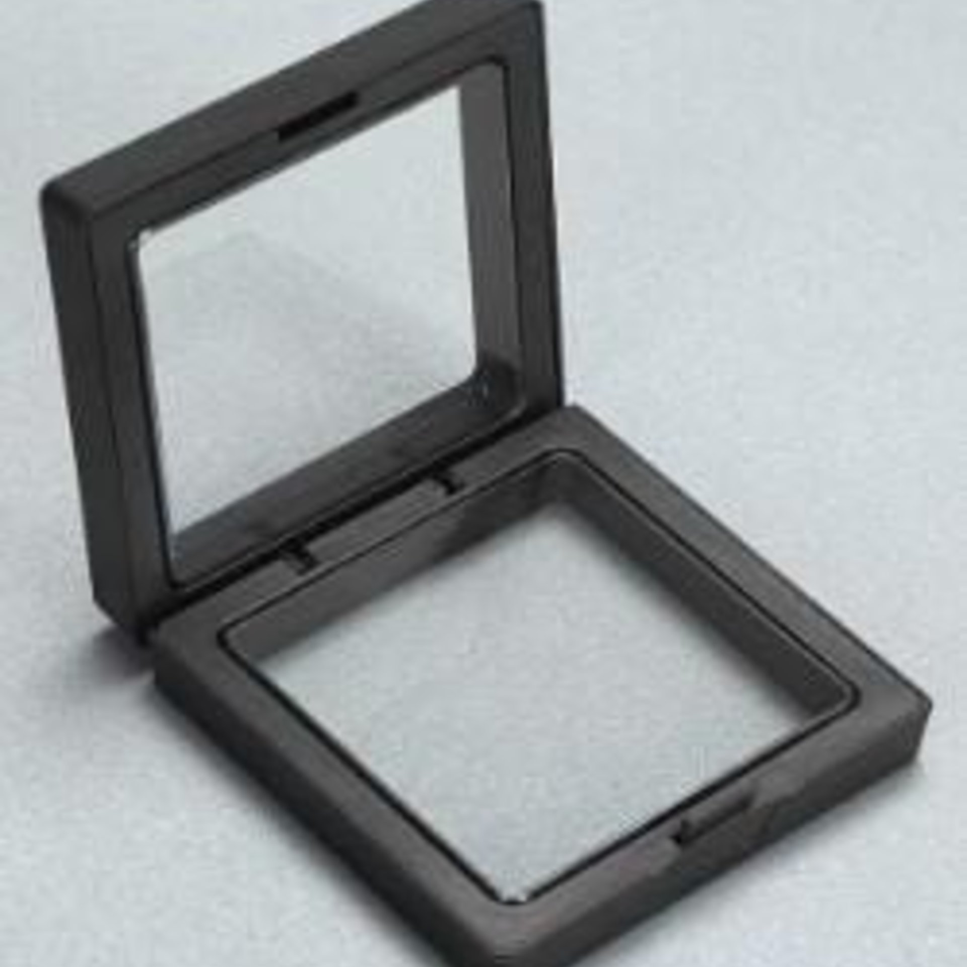 TINY Bottle Uranium UV Glass Chips in Jar Uranium Green Blue Yellow Red FireAmber, Mixed. 365nm, 395nm - great gift for uranium collection