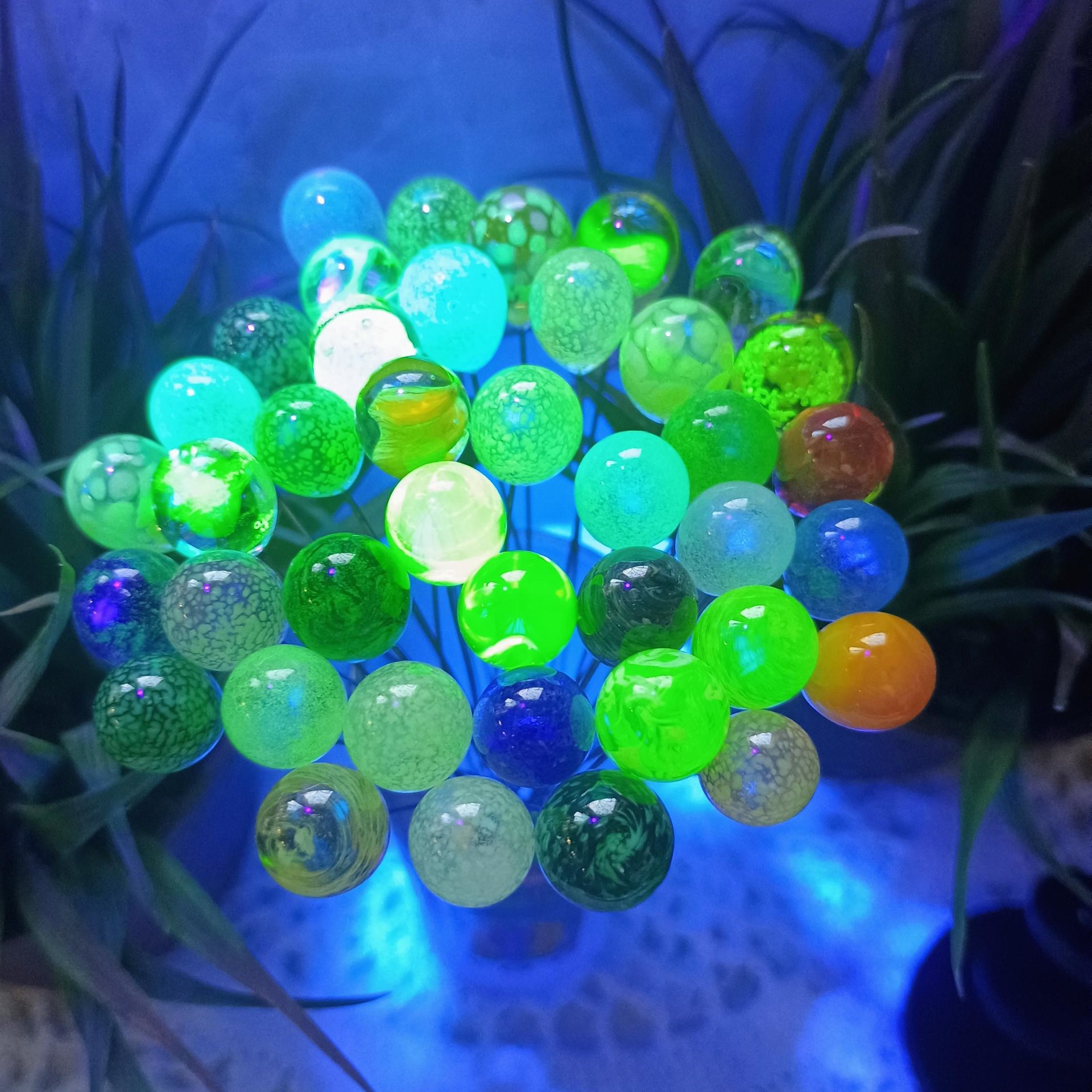 Custom GLOW ORB order for Marguerite!