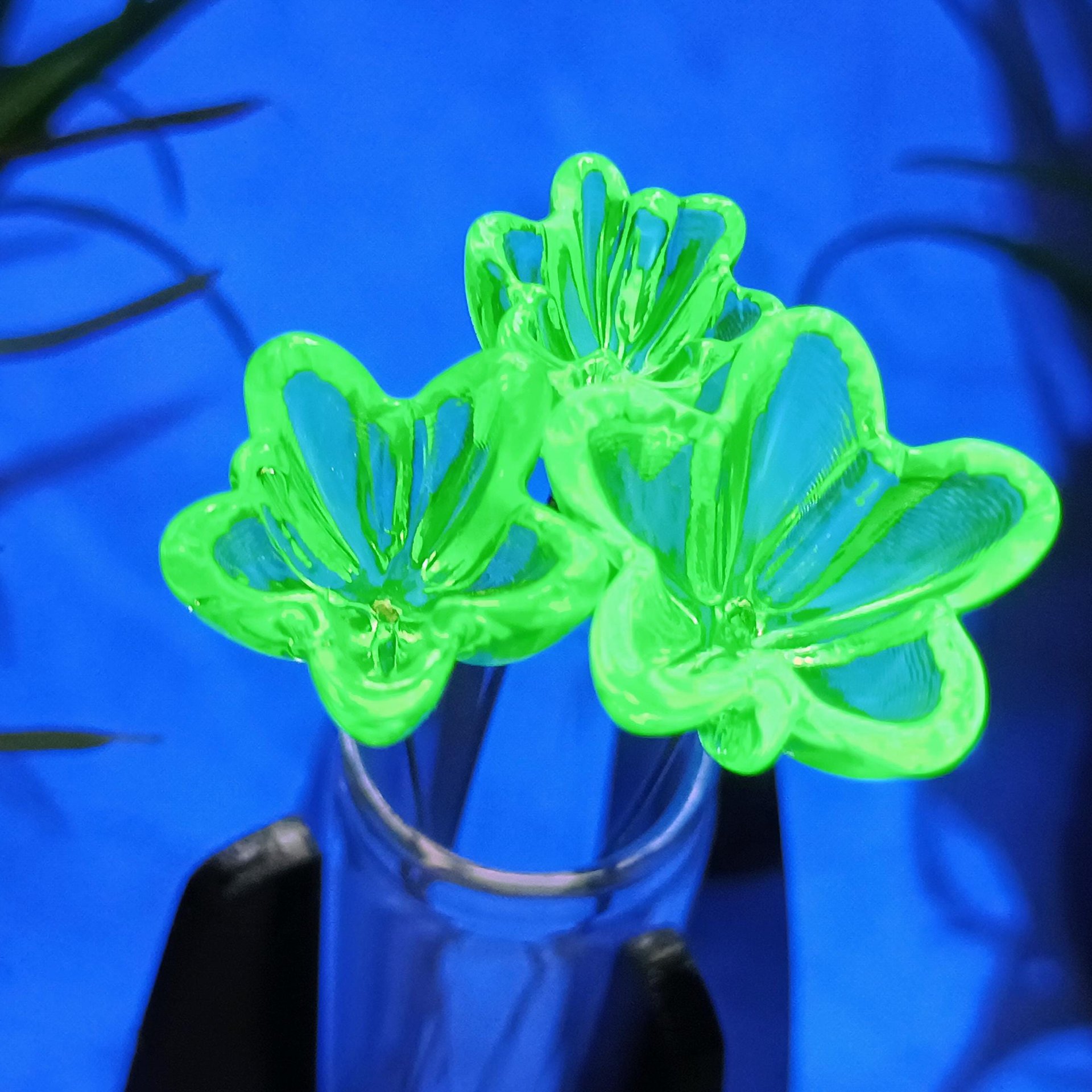 NEW!  Variety Set of 12+16+20mm Uranium Glass Flowers,  on 5in wire. Use in floral bouquet, plant pick, jewelry, gifts; bright glow 395nm