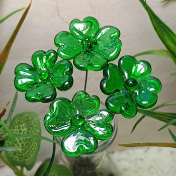Glass 4 leaf Clover Shamrock, Luck of the Irish, kelly green handblown lampwork plant pick on 5in wire. bouquet, Irish gift, approx 3/4inch