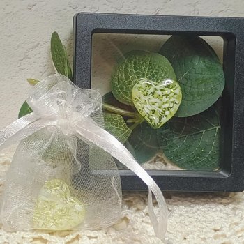 My Heart Glows! Uranium Small Heart  3/4in, vasoline glass with white swirls. lampwork pocket heart, cabachon, wire wrapping, jewelry, curio