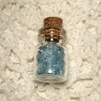TINY Bottle Uranium UV Glass Chips in Jar Uranium Green Blue Yellow Red FireAmber, Mixed. 365nm, 395nm - great gift for uranium collection