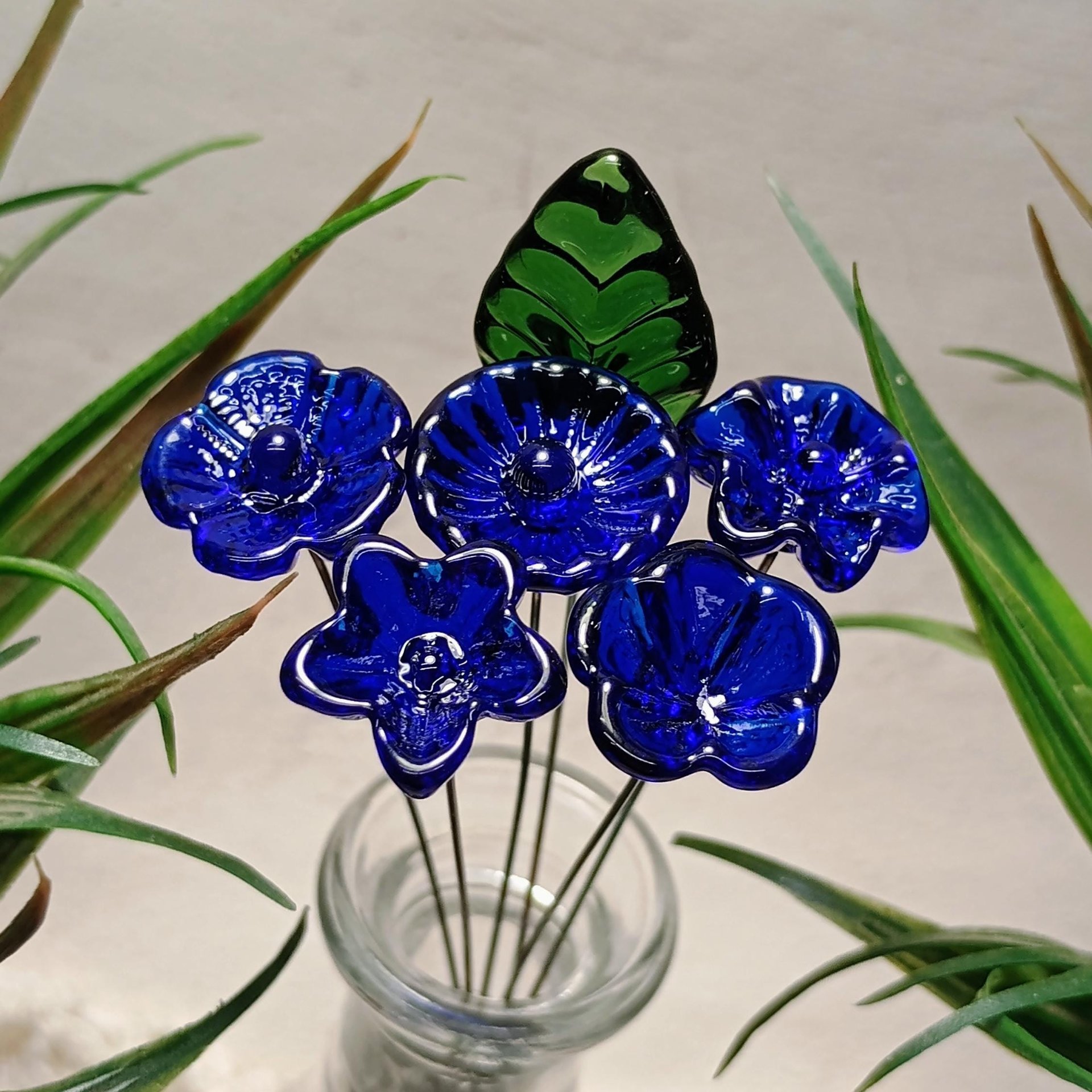 Cobalt blue glass (healing) flower headpins; tiny small mini glass flowers; handcrafted lampwork; jewelry, mixed media, little bouquet gift