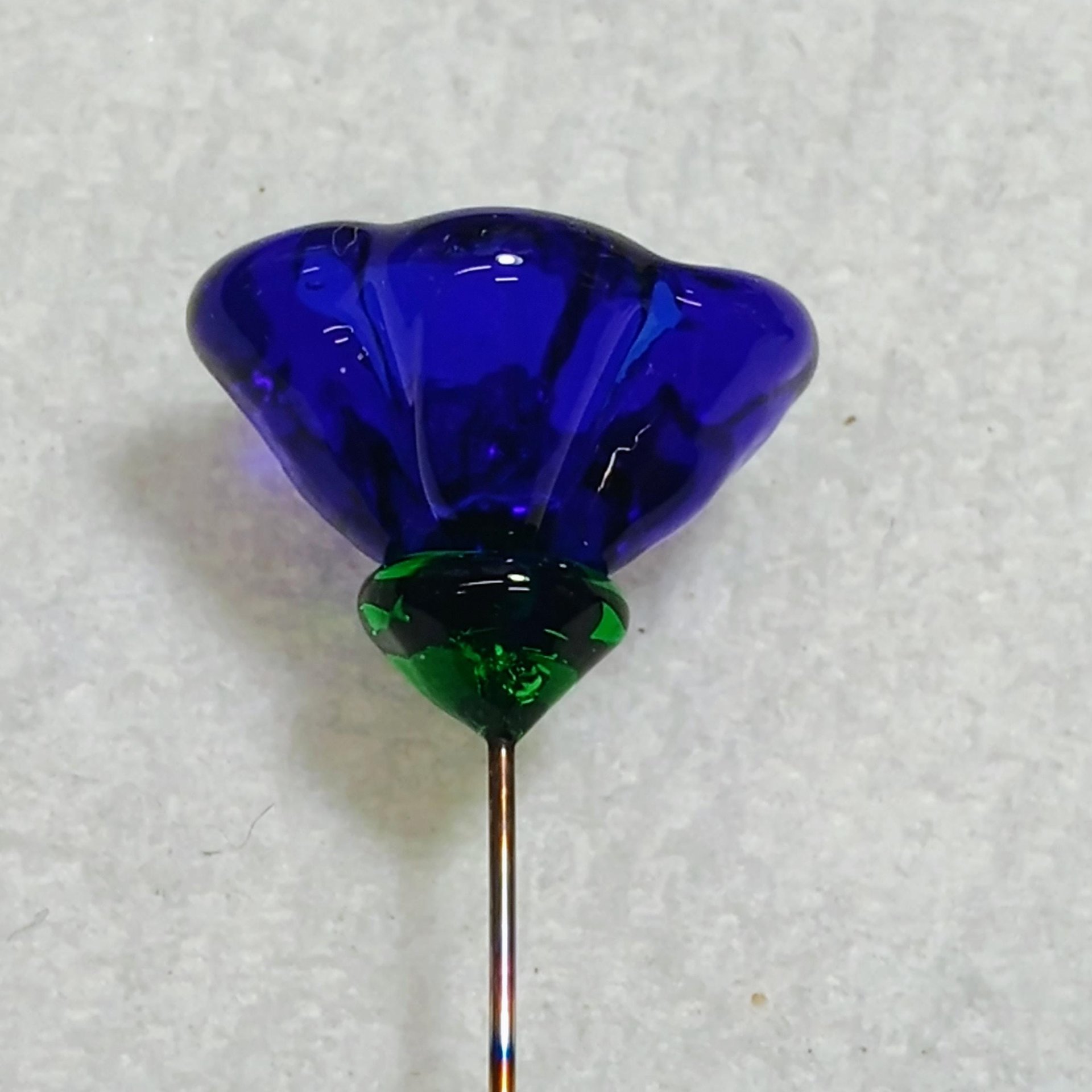 Cobalt blue glass (healing) flower headpins; tiny small mini glass flowers; handcrafted lampwork; jewelry, mixed media, little bouquet gift
