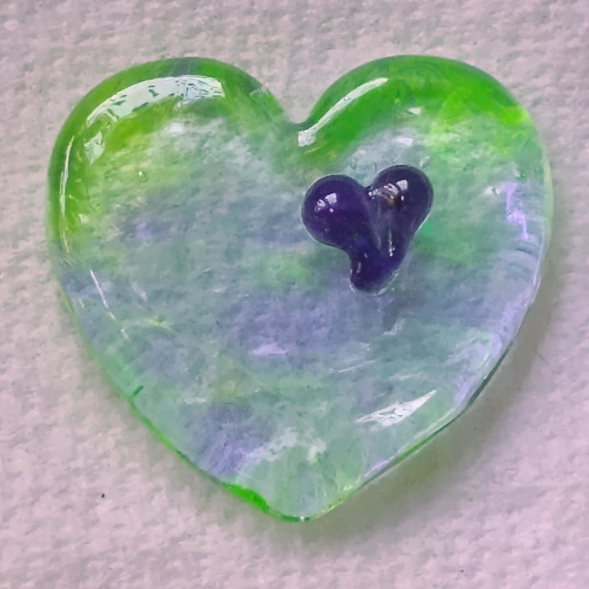 Wispy Uranium Lavender Heart UV Glow! Uranium Large Heart 1.25" (30mm) lavender with uranium swirls; pocket heart, perfect Valentine's gift
