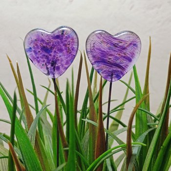 Glass Heart Plant Pick, Purple Mix on clear, 5in wire. Use for floral bouquet, wedding, cake decor, plants, jewelry, gifts; handmade 3/4in